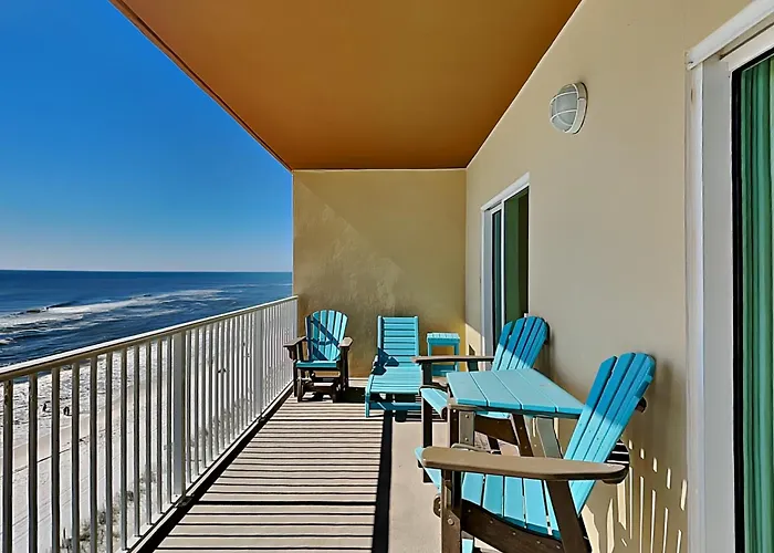 Crystal Shores West #304 Apartment *
